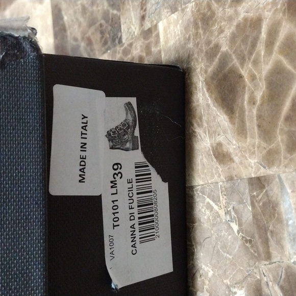 Genuine Leather Boots - Picture 7 of 7